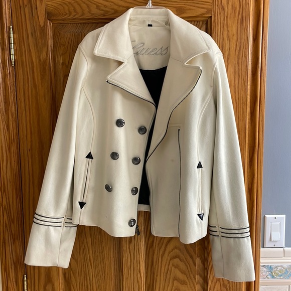 Guess White Jacket - Picture 1 of 4